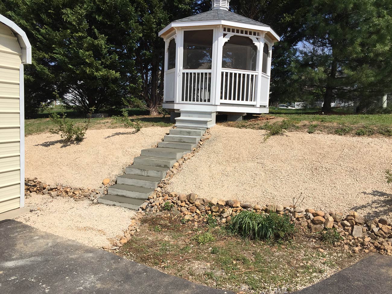 Landscaping Services Image 12